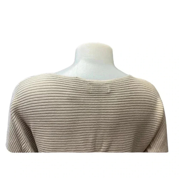 ONLY Knit Cream Tan Ribbed  Ling Sleeve Sweater Size Medium - Picture 6 of 11